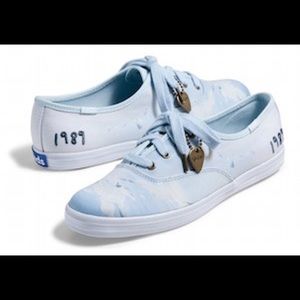 Rare Taylor Swift 1989 Champion Keds size 6